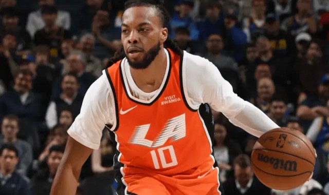 开云体育下载-加兰全场出战26分钟，17投仅6中、三分5中1得到15分6助攻