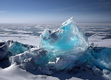 开云体育登录-松弛！谢尔基对阵切尔西的比赛中玩立水瓶游戏